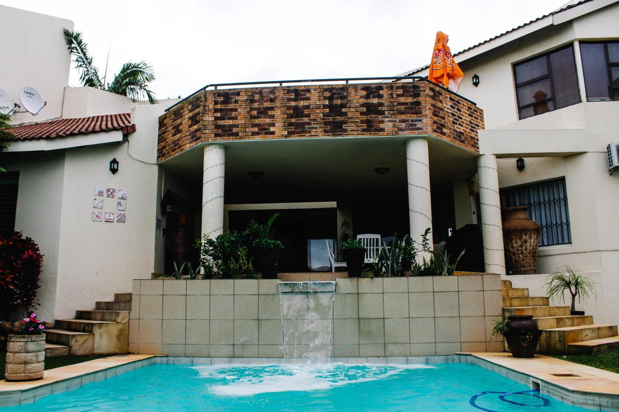 La Dolce Vita Umhlanga Guesthouse Дурбан Экстерьер фото
