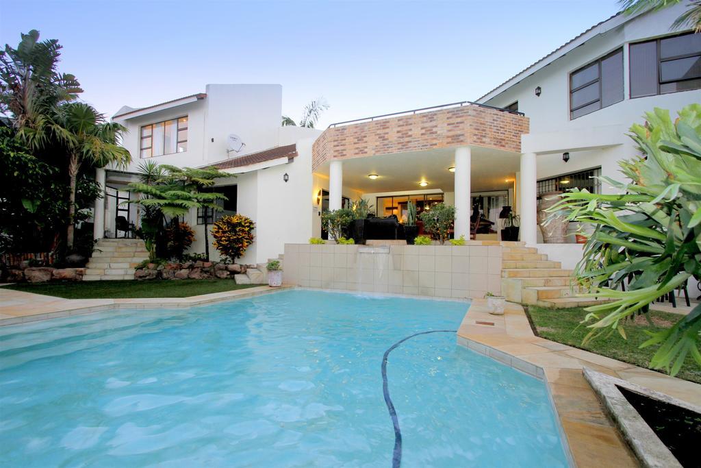 La Dolce Vita Umhlanga Guesthouse Дурбан Экстерьер фото