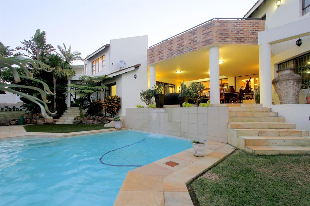 La Dolce Vita Umhlanga Guesthouse Дурбан Экстерьер фото